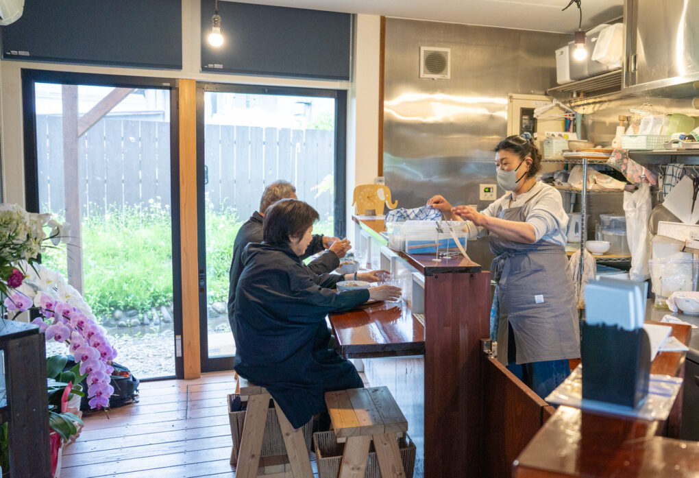 Motsuniya KotoKoto もつ煮家コトこと(閉店) Motsuniya KotoKoto もつ煮家コトこと(閉店)